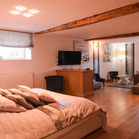 Ferienhaus Le Domaine Des Fagnes Sains-du-Nord