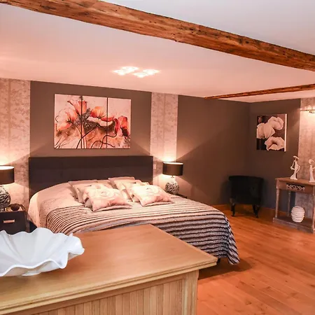 Le Domaine Des Fagnes Holiday home Sains-du-Nord