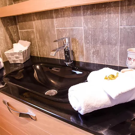 Le Domaine Des Fagnes Sains-du-Nord